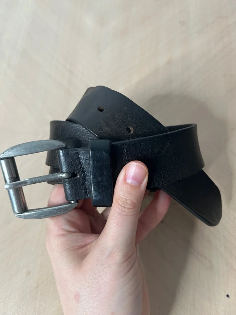Classic Black Leather Men's Belt Silver Tone Roll Buckle Size 38 Durable